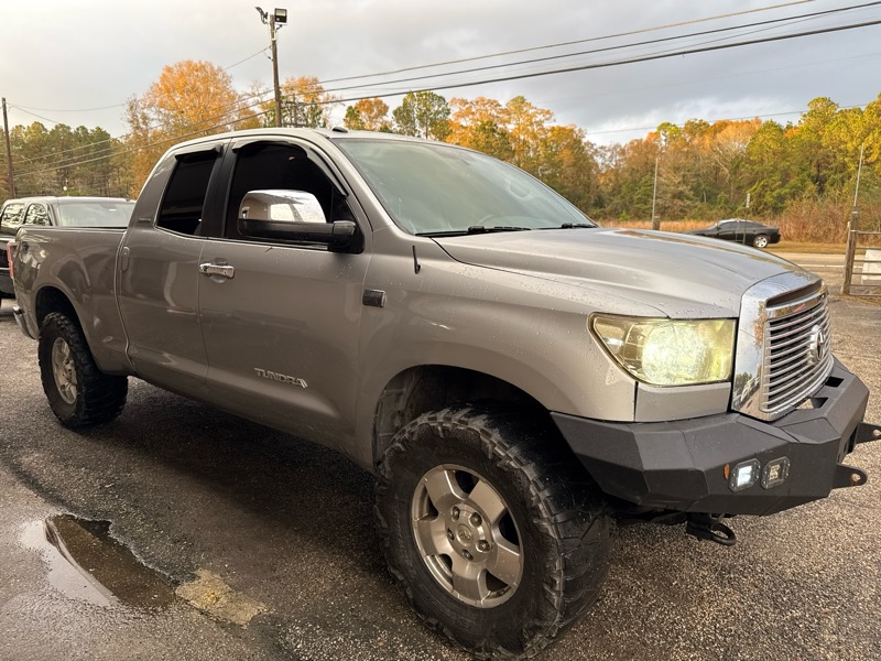 Toyota Tundra Limited 5.7L FFV Double Cab 4WD 2010