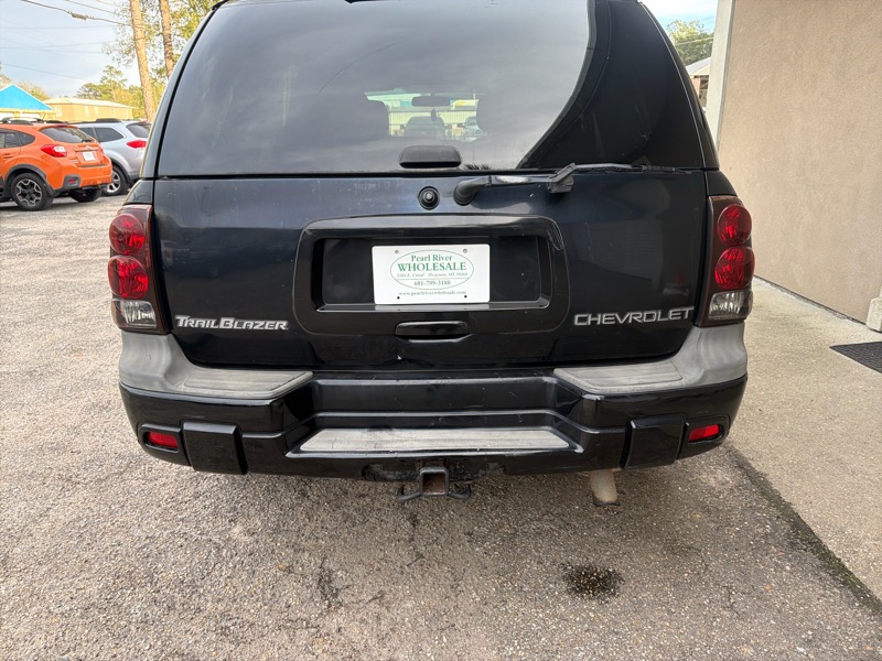 Chevrolet TrailBlazer LS 4WD 2004