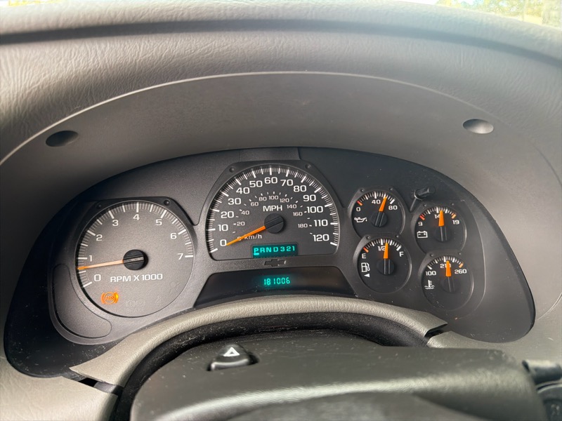 Chevrolet TrailBlazer LS 4WD 2004