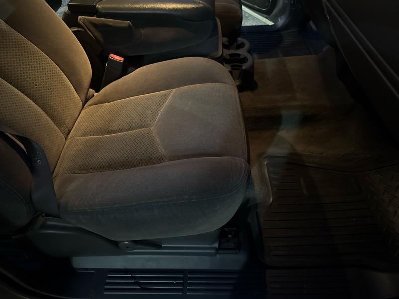 Chevrolet Silverado 1500 2WD Crew Cab 143.5" LT w/1LT 2006