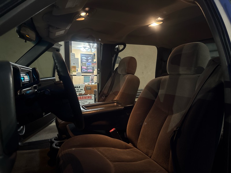 Chevrolet Silverado 1500 2WD Crew Cab 143.5" LT w/1LT 2006