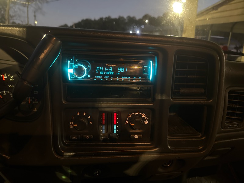 Chevrolet Silverado 1500 2WD Crew Cab 143.5" LT w/1LT 2006