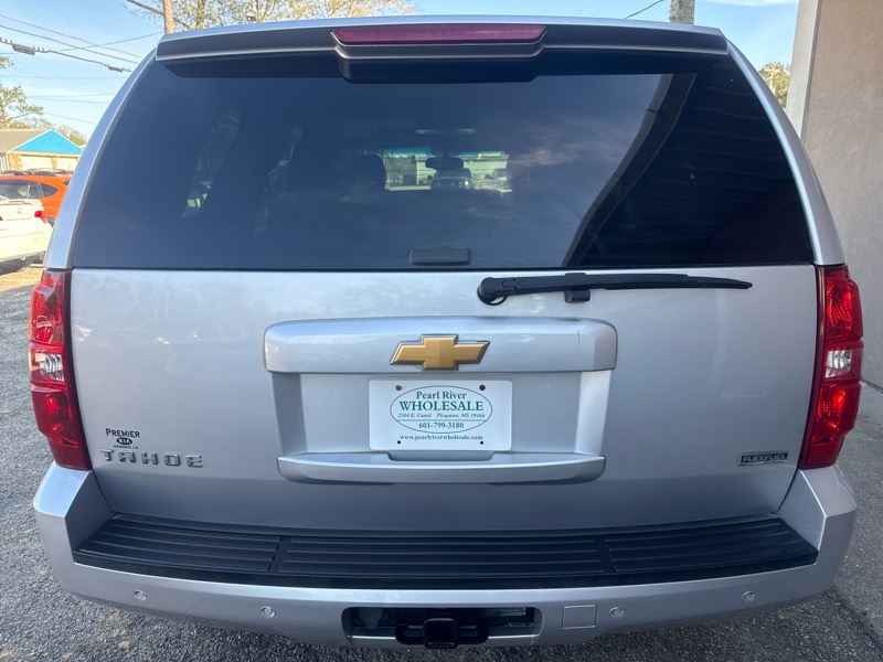 Chevrolet Tahoe LT 2WD 2012