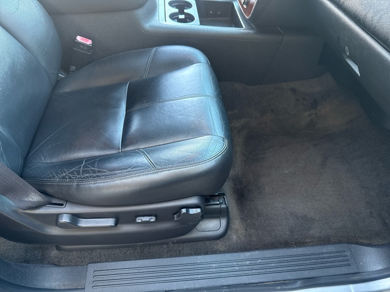 Chevrolet Tahoe LT 2WD 2012