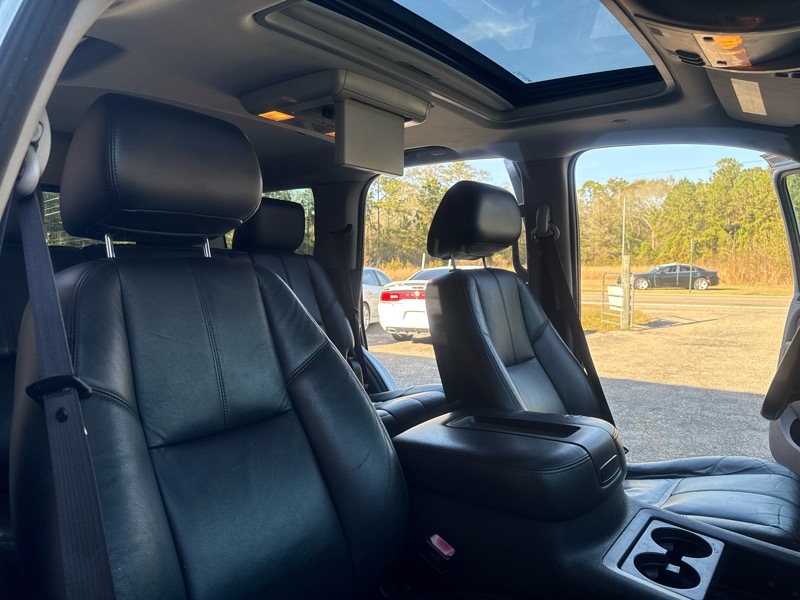 Chevrolet Tahoe LT 2WD 2012