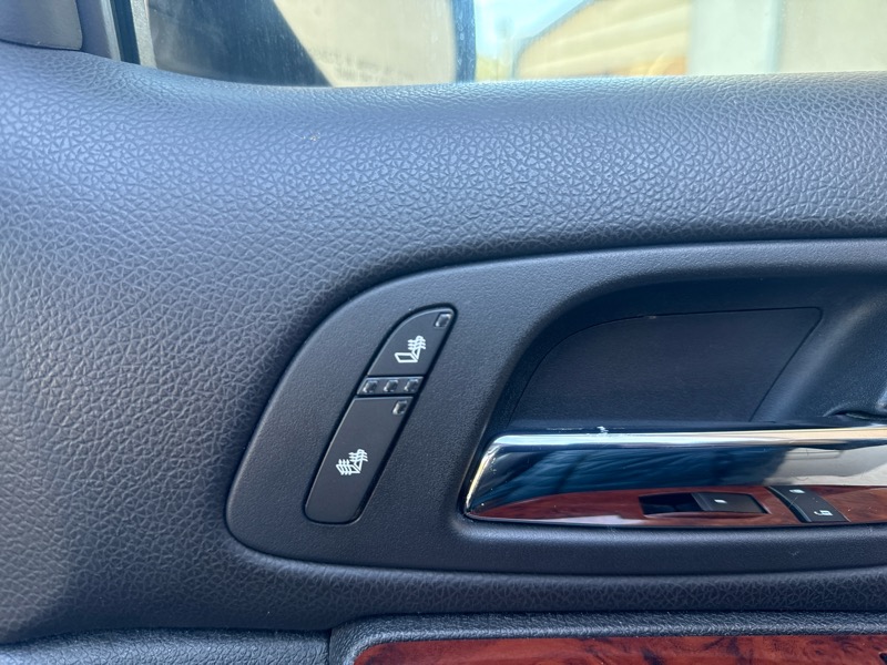 Chevrolet Tahoe LT 2WD 2012