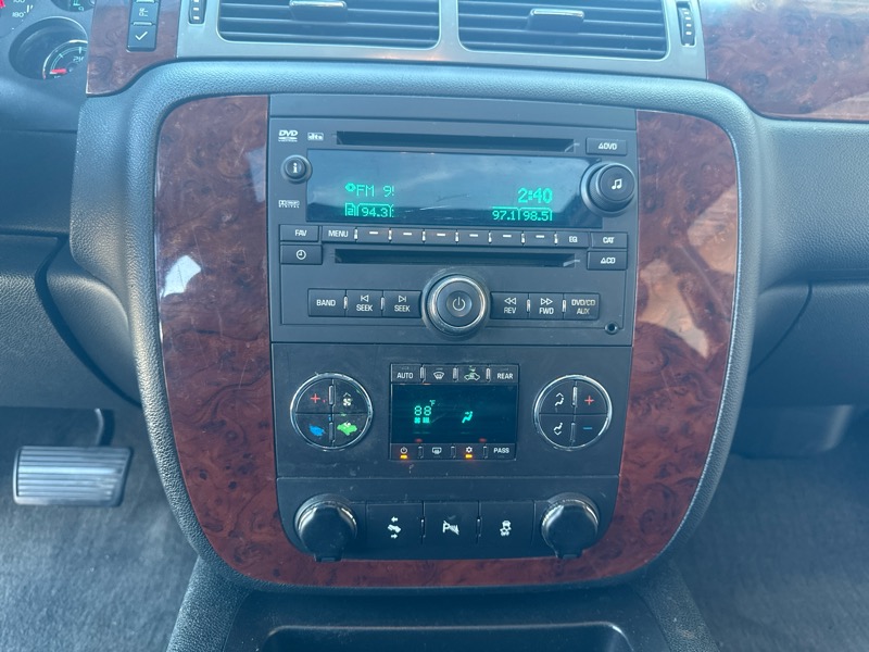 Chevrolet Tahoe LT 2WD 2012