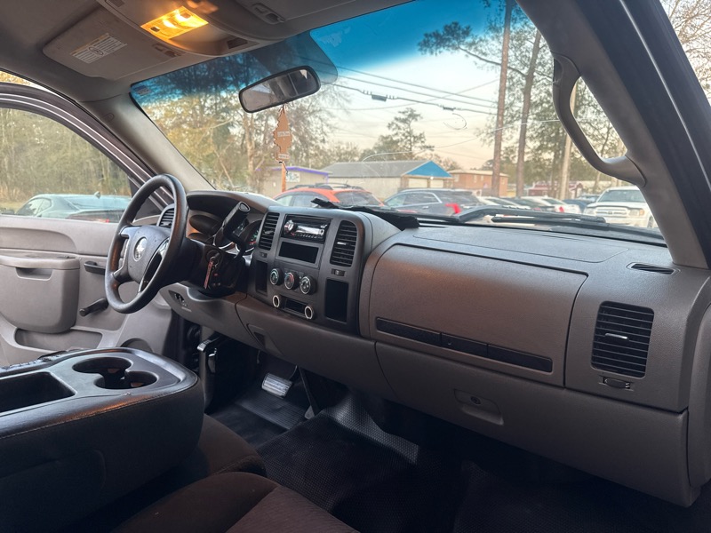 Chevrolet Silverado 2500HD 2WD Crew Cab 167.7" Work Truck 2010