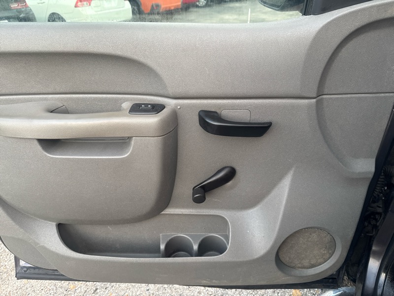 Chevrolet Silverado 2500HD 2WD Crew Cab 167.7" Work Truck 2010