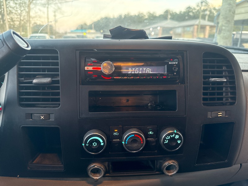 Chevrolet Silverado 2500HD 2WD Crew Cab 167.7" Work Truck 2010