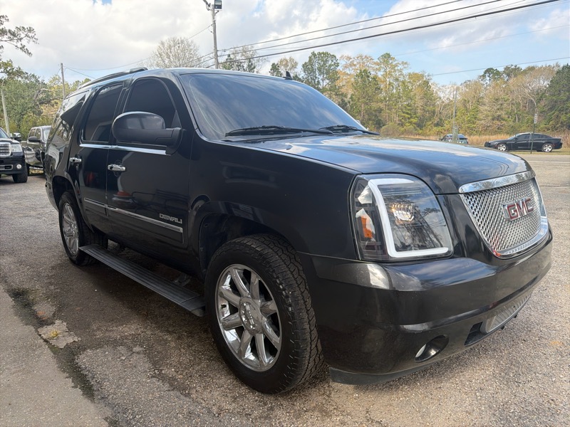 GMC Yukon Denali 2WD 2013