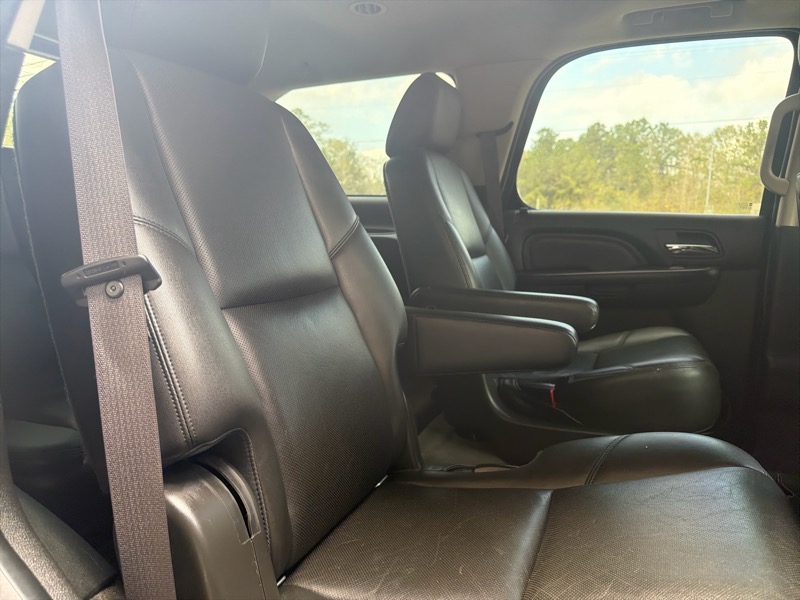 GMC Yukon Denali 2WD 2013