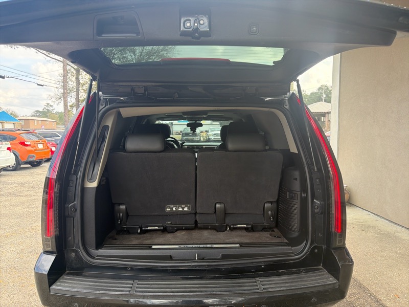 GMC Yukon Denali 2WD 2013