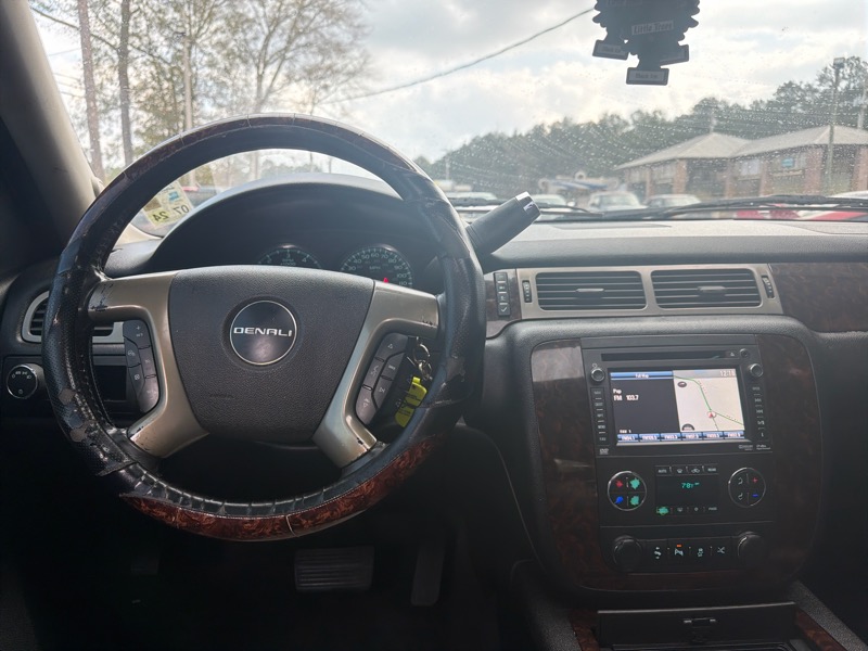 GMC Yukon Denali 2WD 2013
