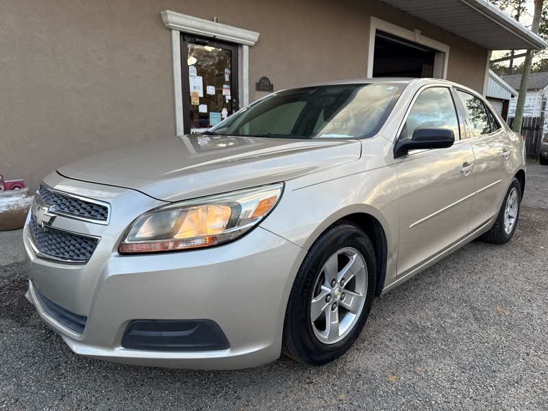 Chevrolet Malibu LS 2013
