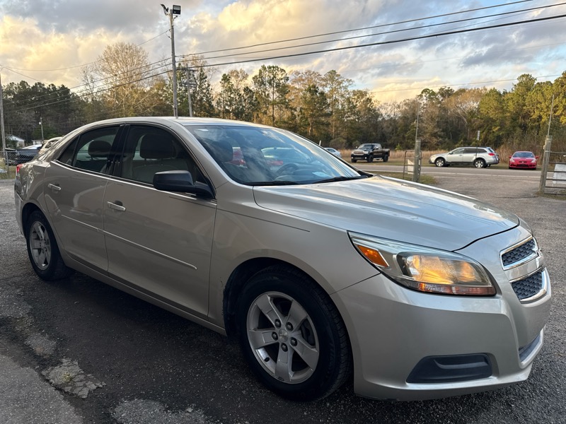 Chevrolet Malibu LS 2013