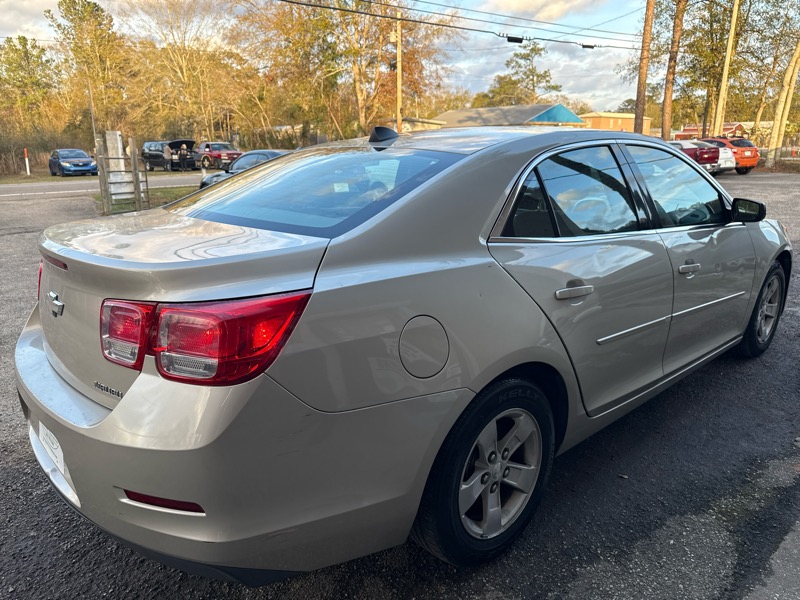 Chevrolet Malibu LS 2013