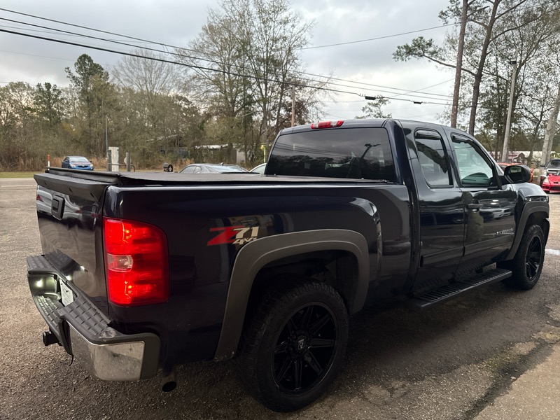 Chevrolet Silverado 1500 4WD Reg Cab 119.0" LS 2009