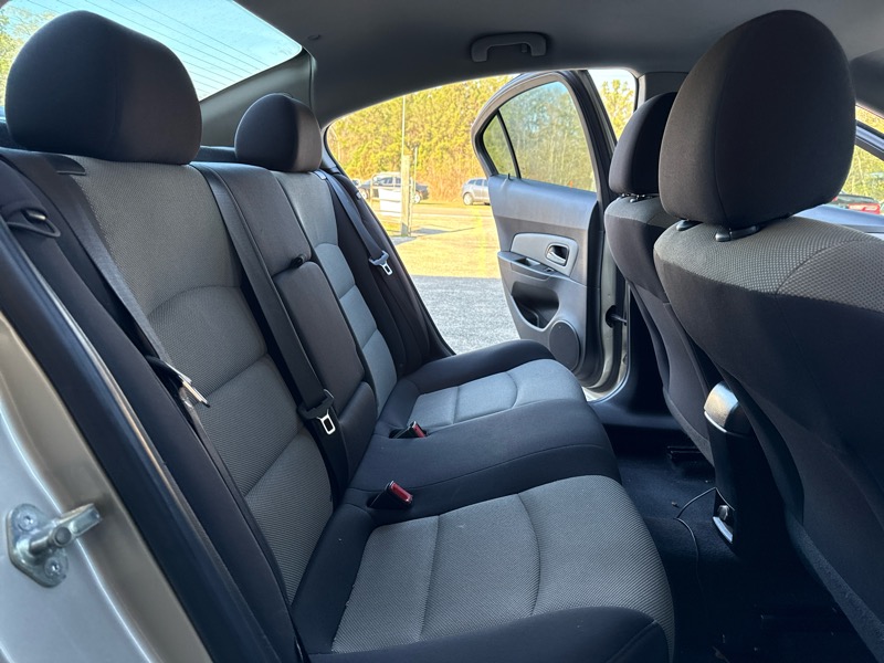 Chevrolet Cruze LS Manual 2014