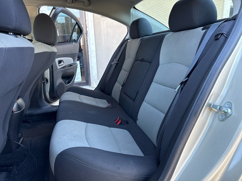 Chevrolet Cruze LS Manual 2014