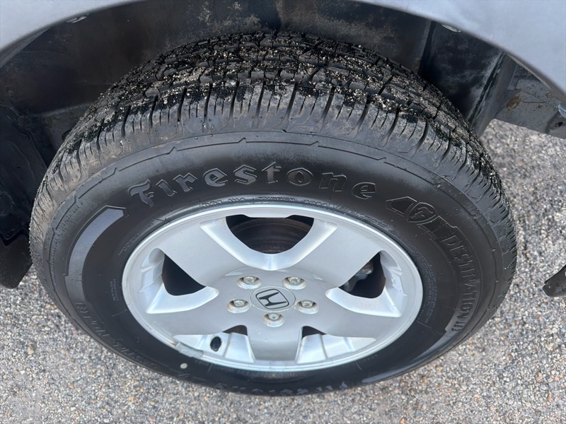 Honda Element EX 4WD AT w/ Front Side Airbags 2003