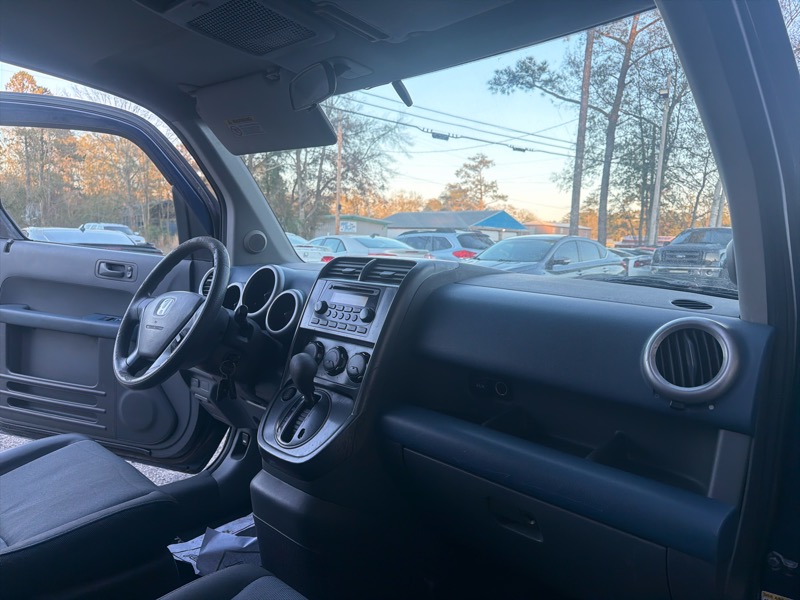 Honda Element EX 4WD AT w/ Front Side Airbags 2003