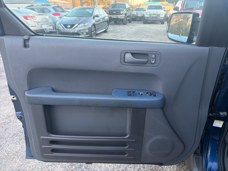 Honda Element EX 4WD AT w/ Front Side Airbags 2003
