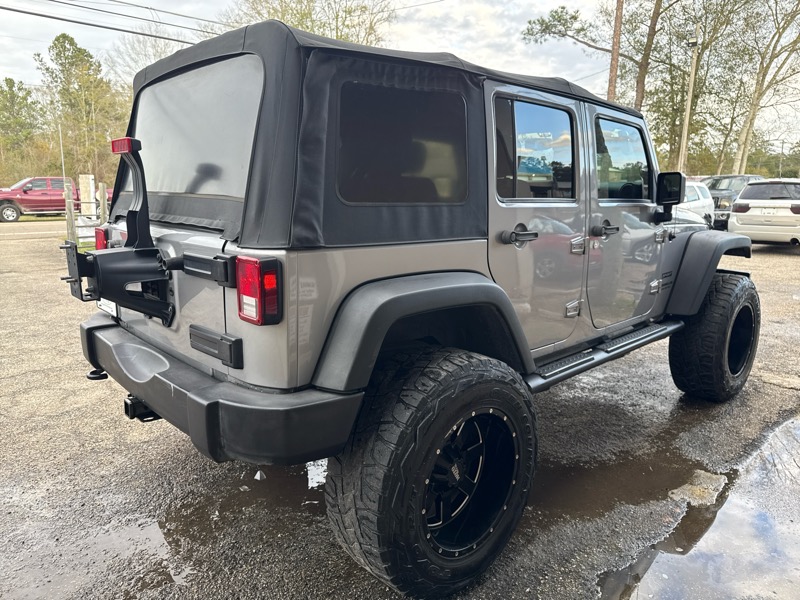 Jeep Wrangler Unlimited Sport 4WD 2017