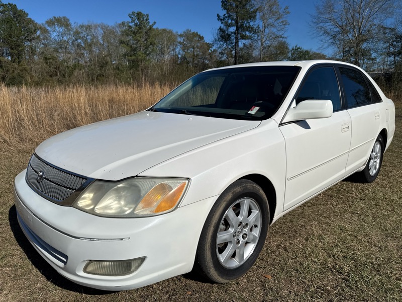 Toyota Avalon XL 2000