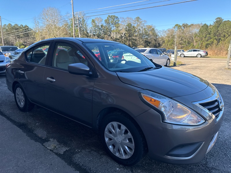 Nissan Versa 1.6 S 5M 2016