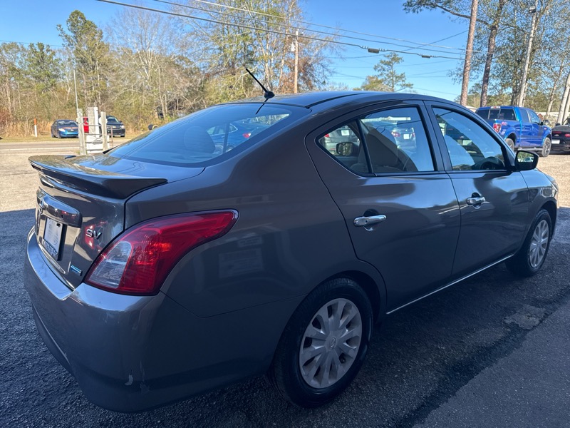 Nissan Versa 1.6 S 5M 2016