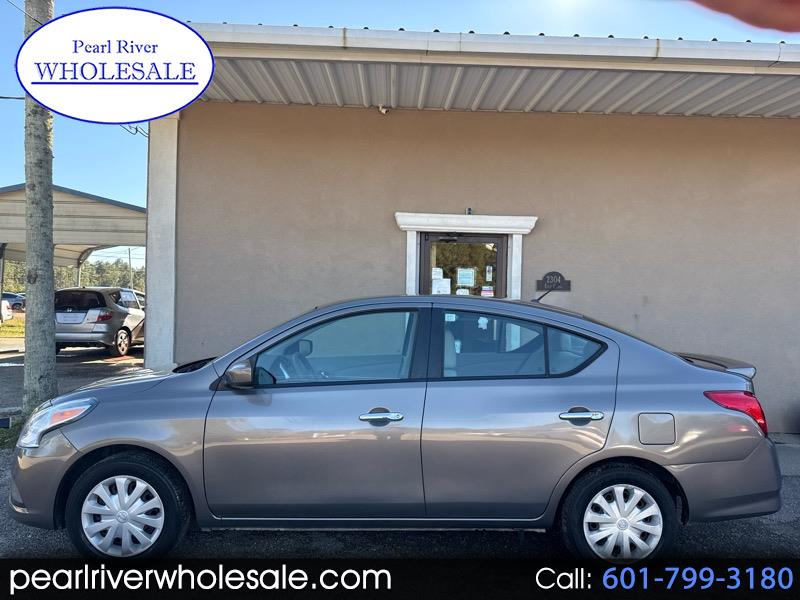 Nissan Versa 1.6 S 5M 2016