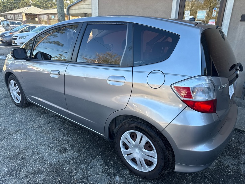 Honda Fit 5-Speed AT 2010