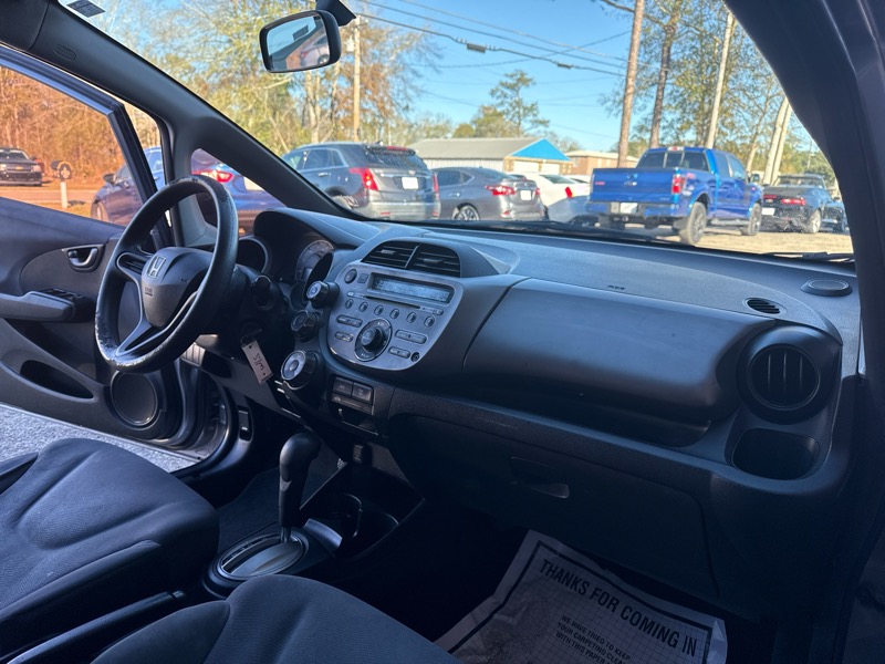 Honda Fit 5-Speed AT 2010