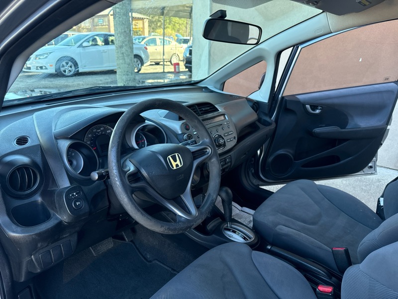 Honda Fit 5-Speed AT 2010