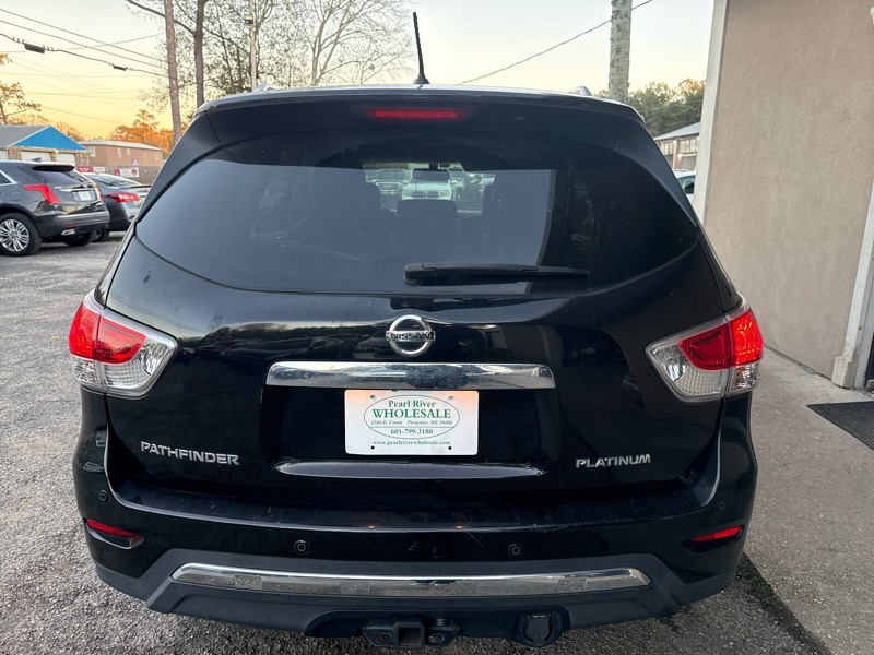 Nissan Pathfinder SL 2WD 2014