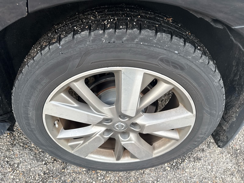 Nissan Pathfinder SL 2WD 2014