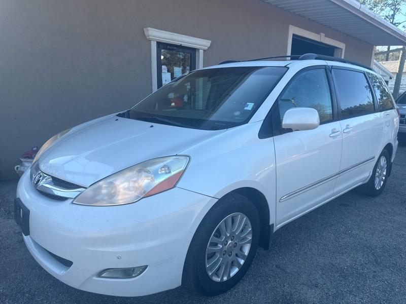 Toyota Sienna XLE Limited FWD 2008