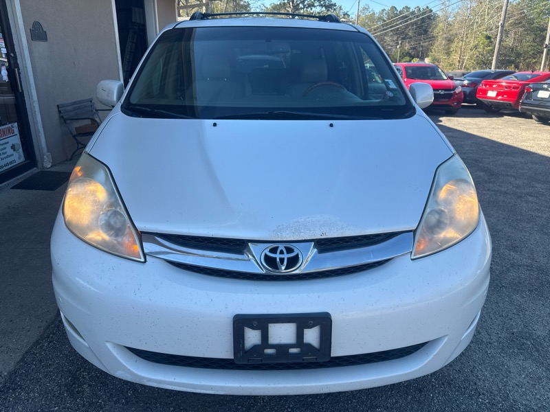 Toyota Sienna XLE Limited FWD 2008