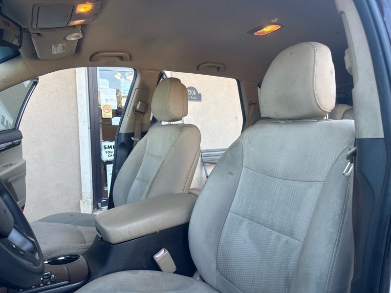 Kia Sorento LX 2WD 2012