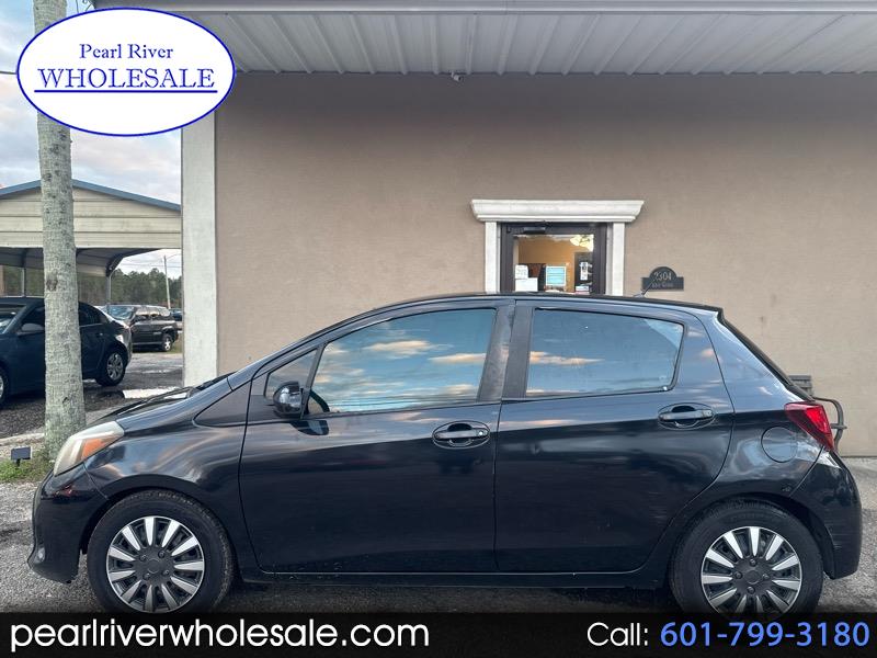 Toyota Yaris LE 5-Door AT 2015