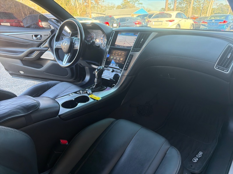 Infiniti Q60 2.0t AWD 2017