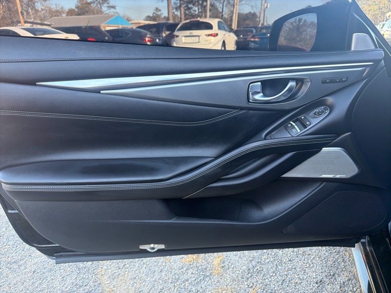 Infiniti Q60 2.0t AWD 2017