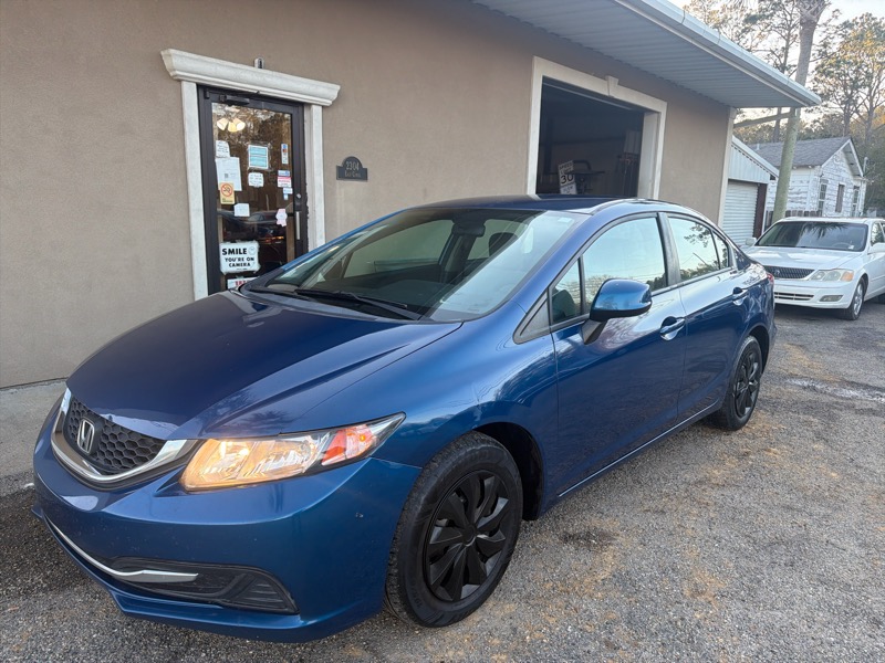 Honda Civic 1.5 4-Door Sedan 2013