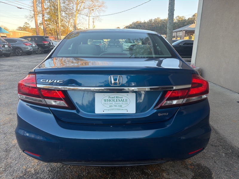 Honda Civic 1.5 4-Door Sedan 2013