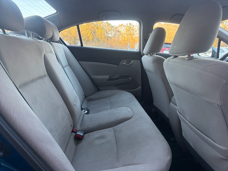 Honda Civic 1.5 4-Door Sedan 2013