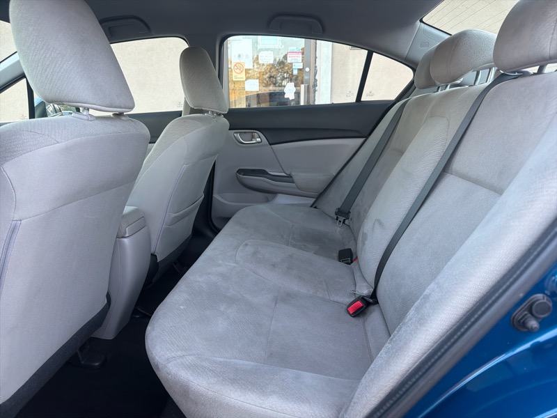 Honda Civic 1.5 4-Door Sedan 2013