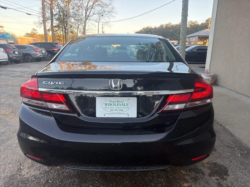Honda Civic 1.5 4-Door Sedan 2015