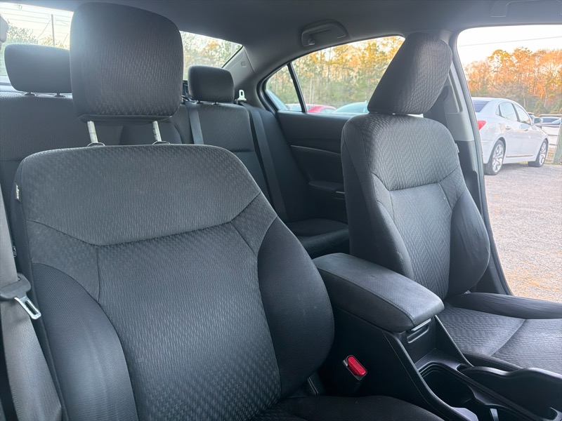 Honda Civic 1.5 4-Door Sedan 2015