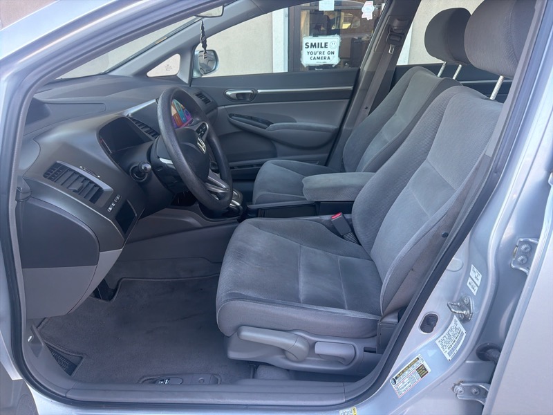 Honda Civic EX Sedan 5-Speed AT 2009